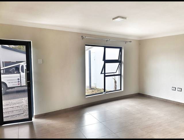 2 BEDROOM CLUSTER RENTED IN RANDPARK RIDGE